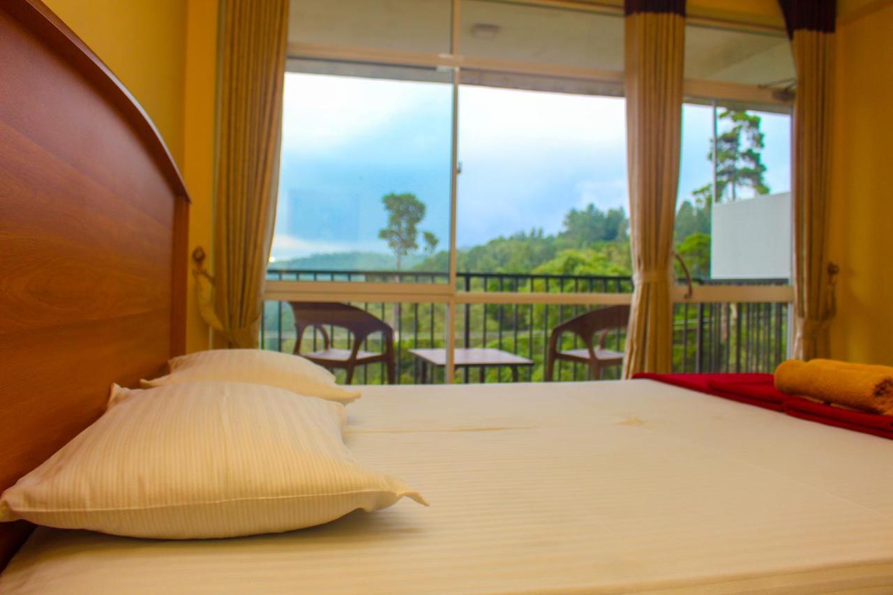 Hotel Olinka Haputale Bagian luar foto