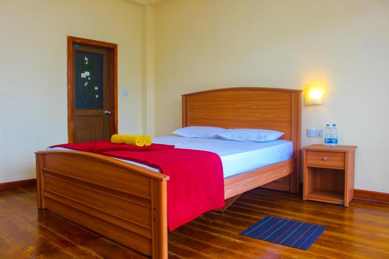 Hotel Olinka Haputale Bagian luar foto