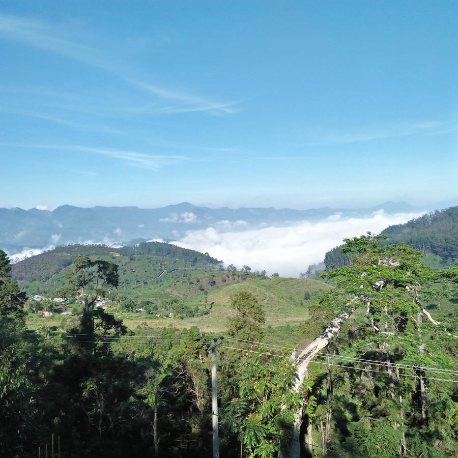 Hotel Olinka Haputale Bagian luar foto